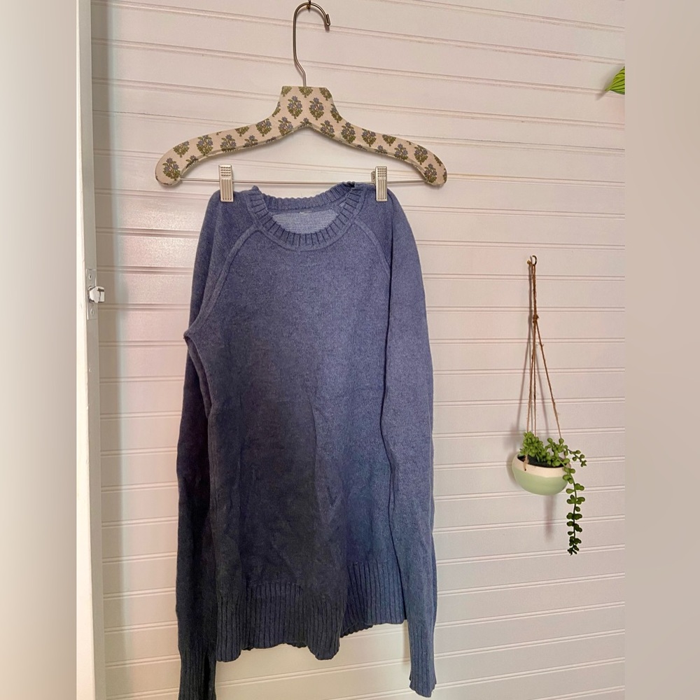 Lululemon sweater